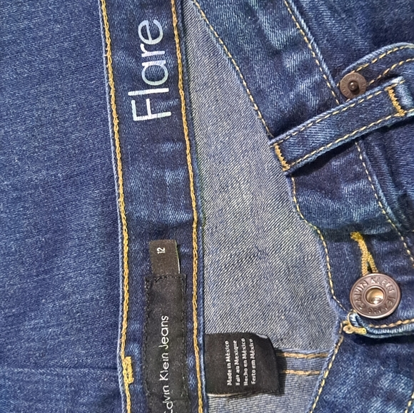 Woman's Flare Calvin Klein Jeans size12 - Picture 2 of 4